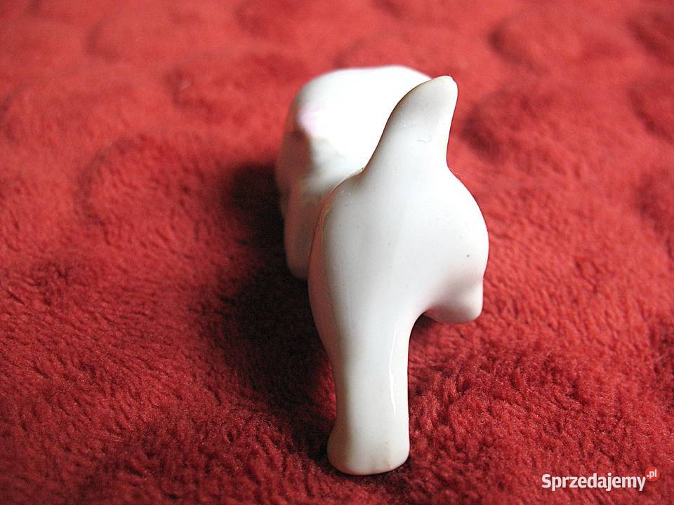 Kot biały młody kotek porcelana 4 x 6 x 25 mazowieckie