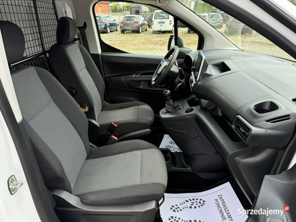 Opel Combo naviklimasuper stanz Niemiec elektryczne lusterka Dąbrowa