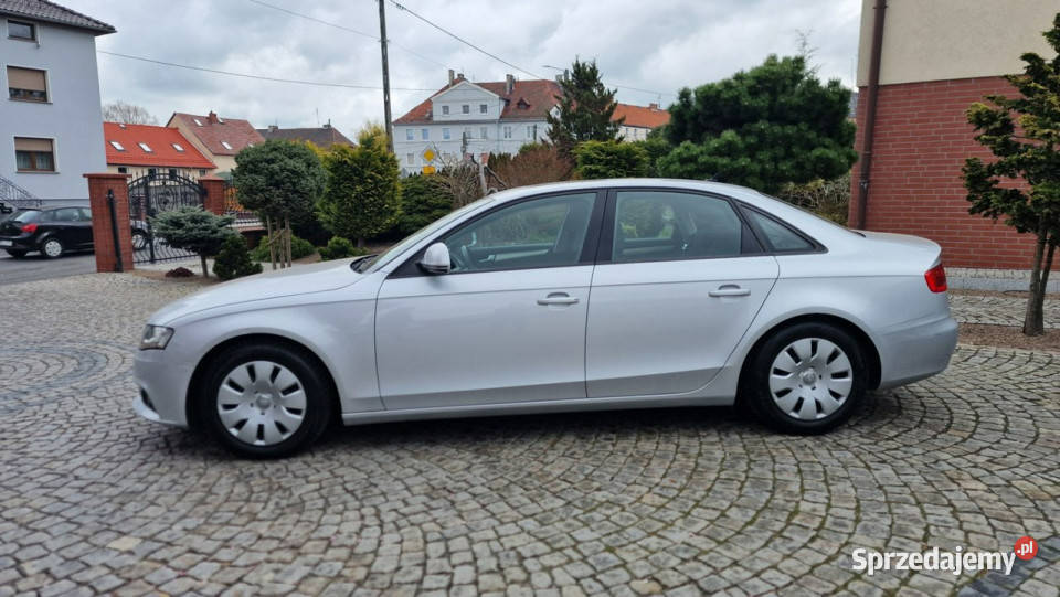 Audi A4 115 B8 18 TFSI 120 niski przebieg B8 Głogówek