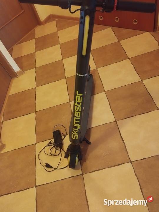 Hulajnoga elektryczna Rolki, wrotki i hulajnogi Rowerki i pojazdy