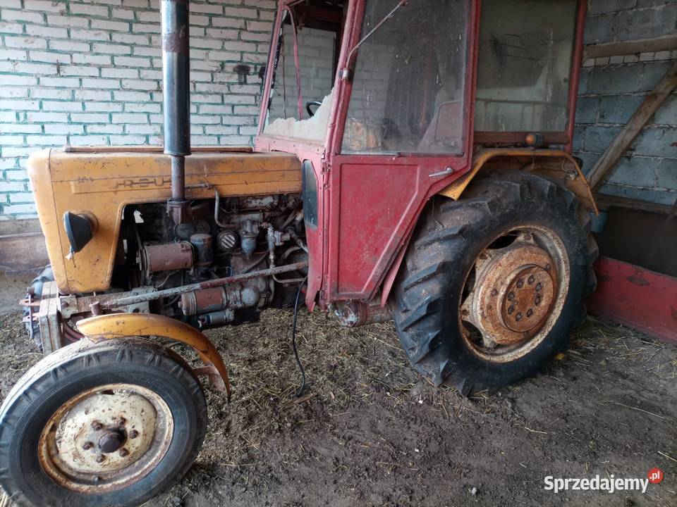 Sprzedam ciągnik c330 Andrzejewo