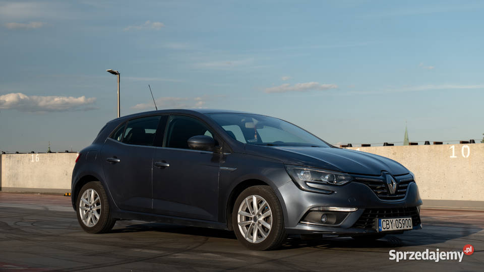 Renault Megane IV salon Polska bezwypadkowy