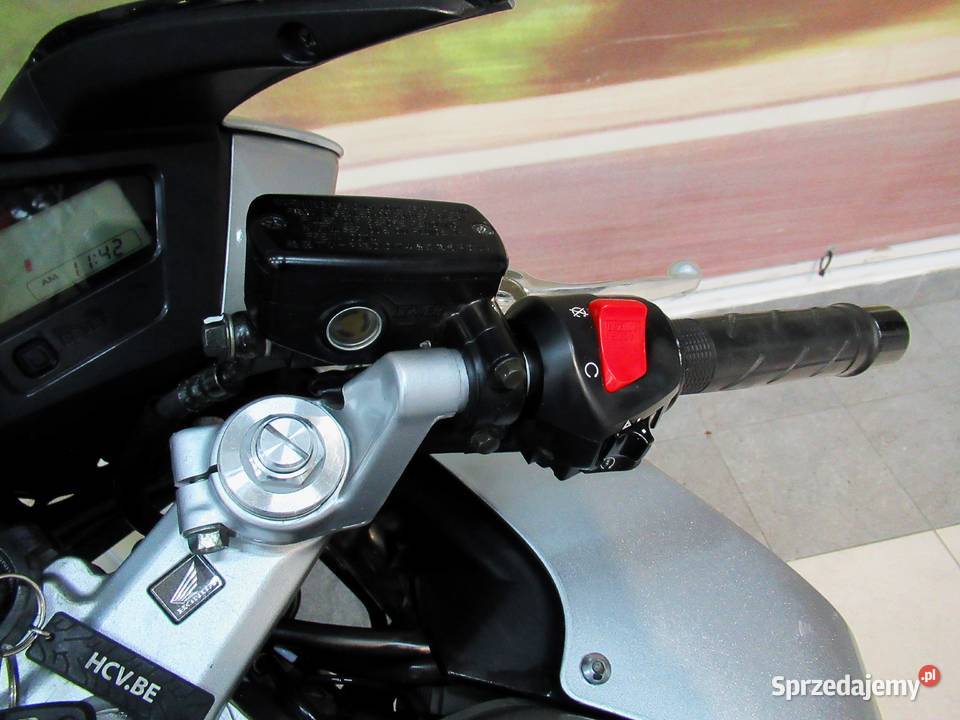 Honda VFR 800 VTEC Oferuję dowóz Honda Kutno