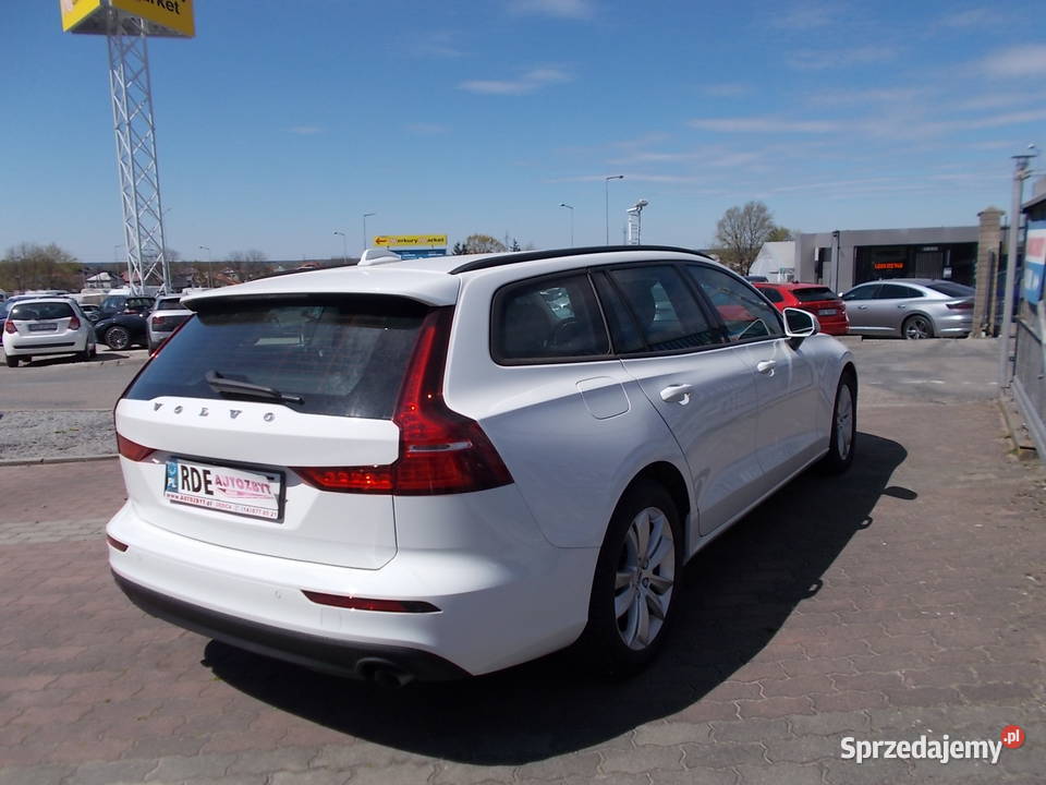 VOLVO V60 B3 20 benz hybryda Automat salon centralny zamek Dębica