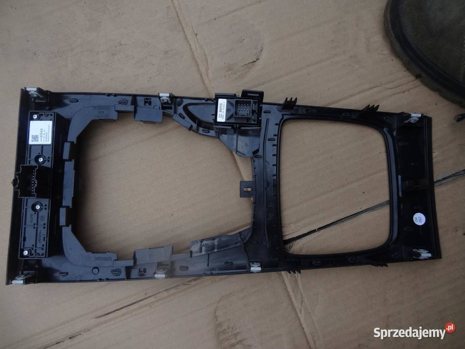 RAMKA OSŁONA ZMIANY BIEGÓW PANEL OPEL INSIGNIA B sprzedam