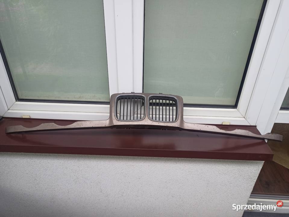 BMW E34 grill atrapa przednia chłodnicy wąska Karoseria Sieradz