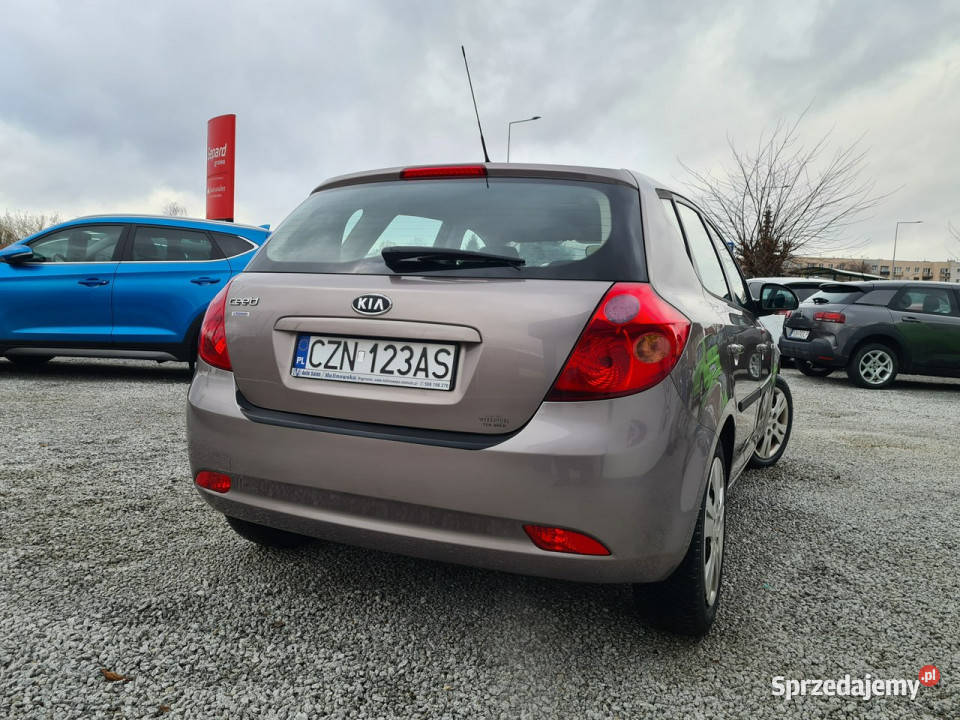 Kia Ceed Benzyna Klimatronik Półskóry Tempomat Hatchback Wągrowiec