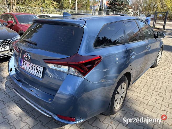 TOYOTA AURIS 2018 159800 ccm 132 Warszawa