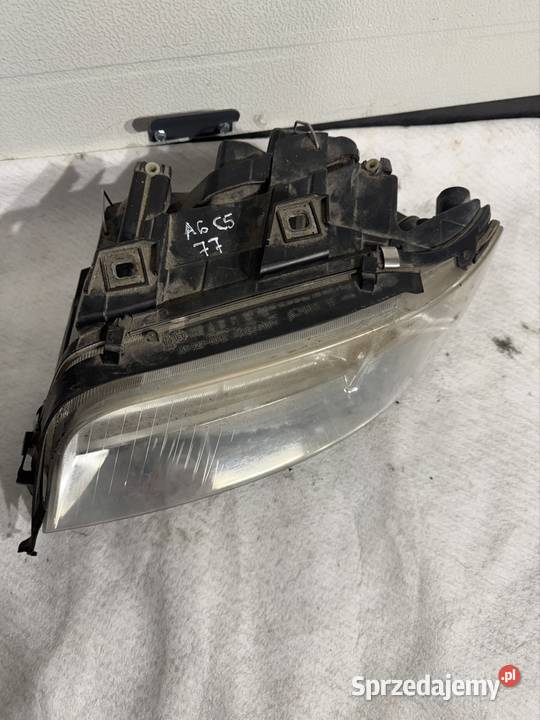 Lampa lewy przód Audi A6 C5 Lampy przednie Jasienica