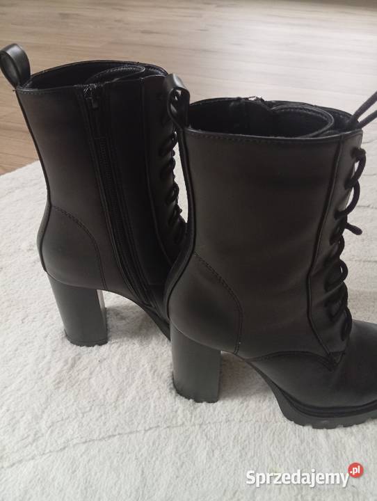 Sprzedam 2 pary Butów Odbiór osobisty inna Słupsk