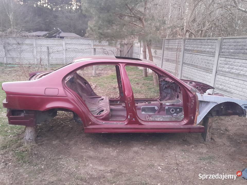 Karoseria BMW e39 sedan łódzkie Tomaszów Mazowiecki