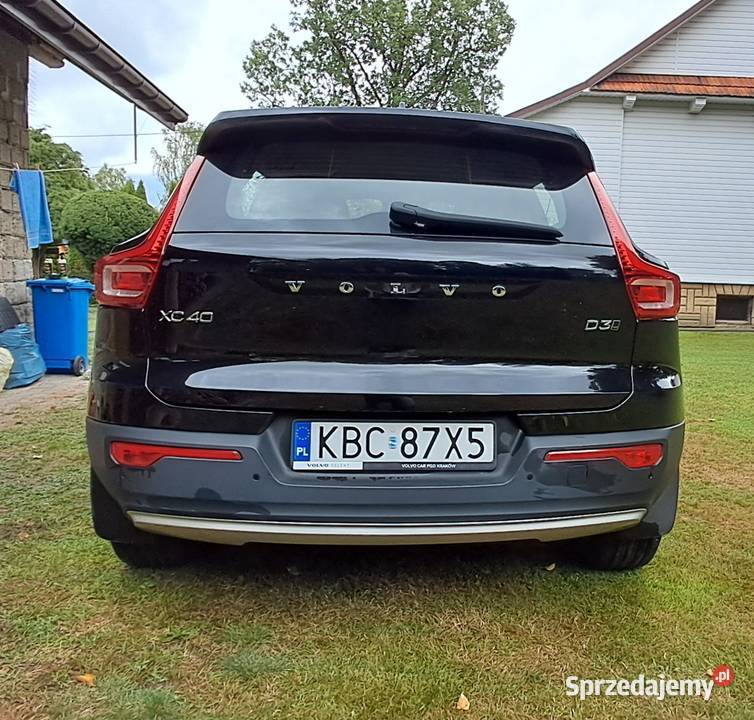 VOLVO XC40 Momentum Pro D3 AWD Bochnia sprzedam