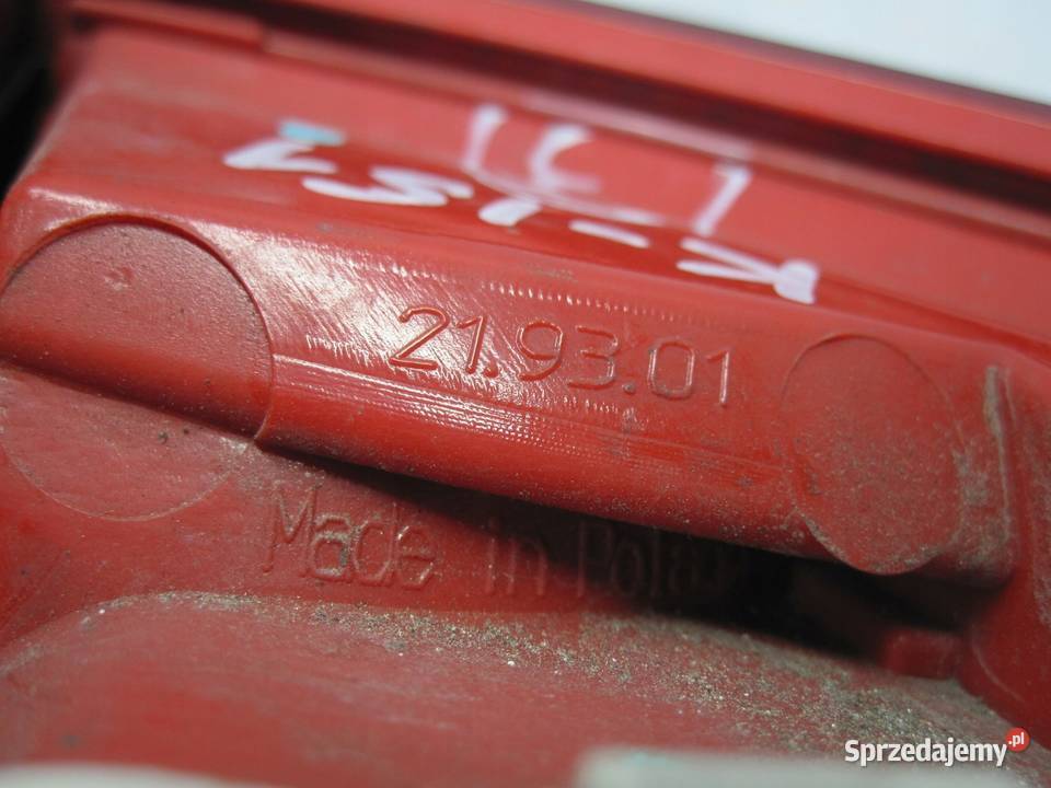 AUDI A3 SPORTBACK I 8PA 09r lampa lewa tył Kielce