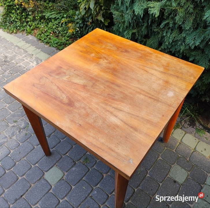 Stary kwadratowy stół w stylu Art Dco Warszawa