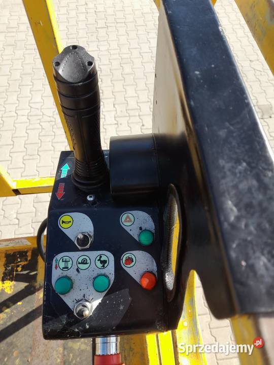 Podnośnik nożycowy elektryczny 10 m Haulotte