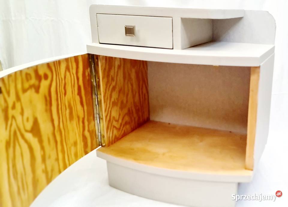 Szafka nocna PRL Tarnobrzeg sprzedam