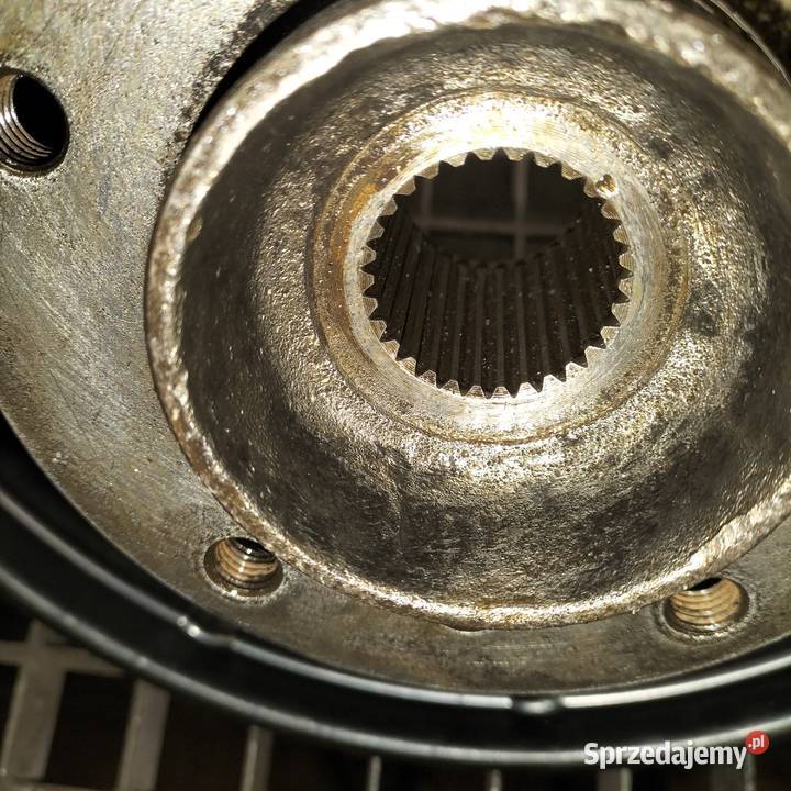 Zwrotnica lewa tylna BMW E39 wszystkie wersje Poręba