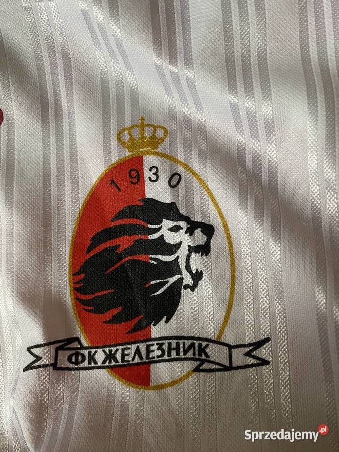 Vintage FK ŻELEZNIK Serbia 24 VILOTIĆ adidas XL