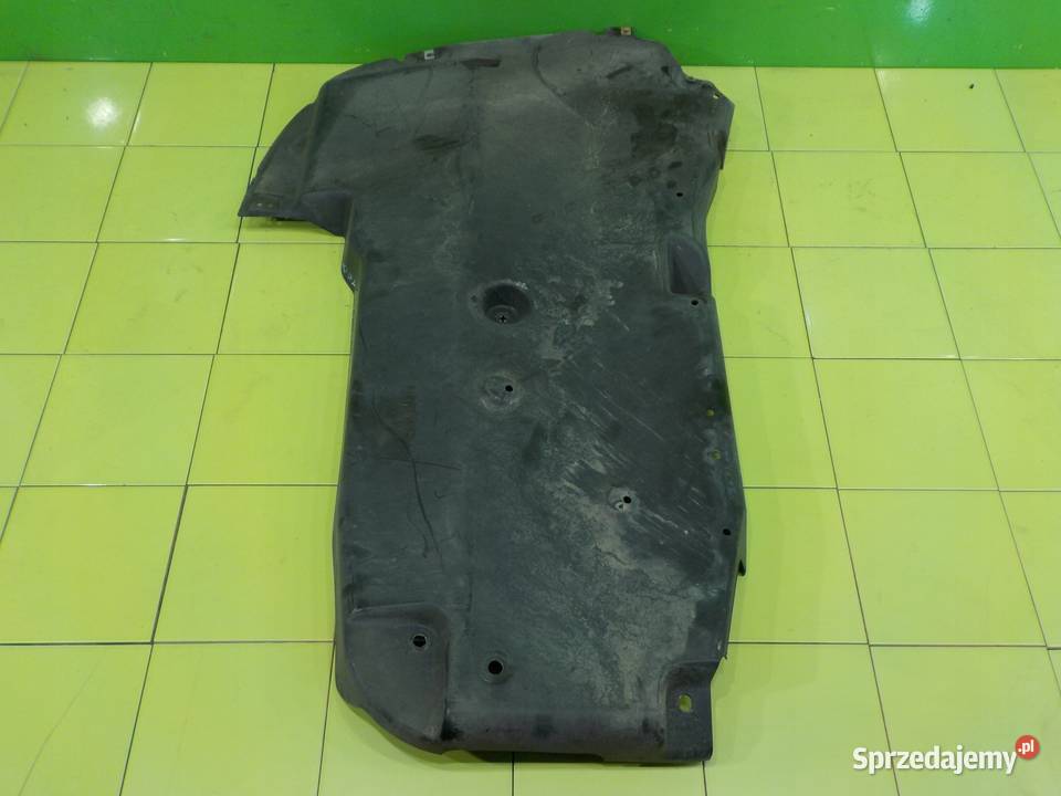 MERCEDES C W205 15r SEDAN 4D oslona podwozia Suków sprzedam