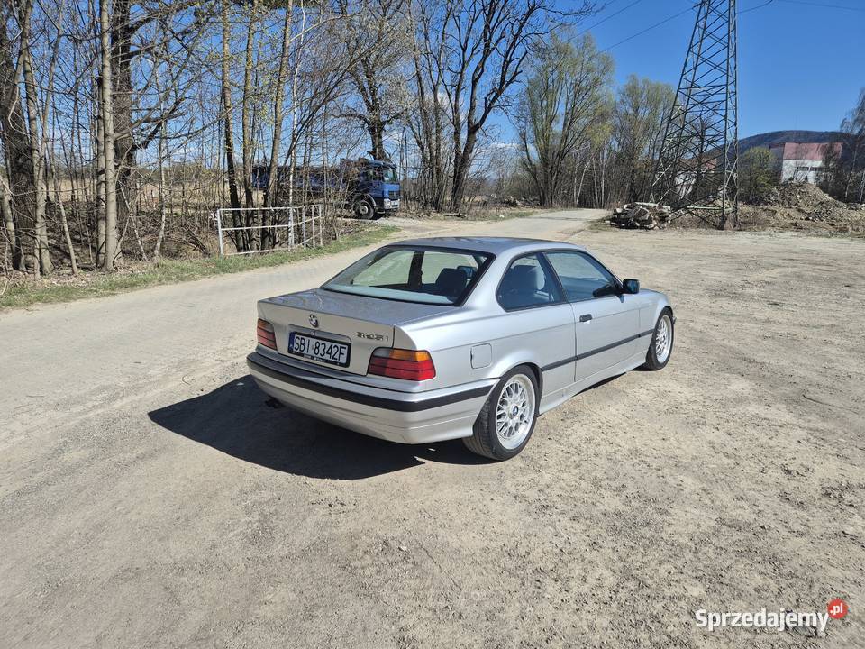 BMW E36 Coupe 325i 192 Stan kolekcjonerski nieuszkodzony sprzedam