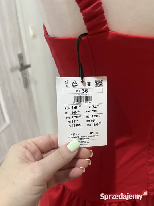 Nowa czerwona sukienka Mohito Myślenice