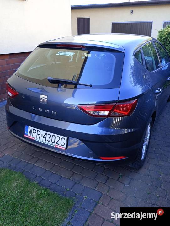 Seat Leon III 15 benzyna 131 2019r Krajowy szary łódzkie Skierniewice