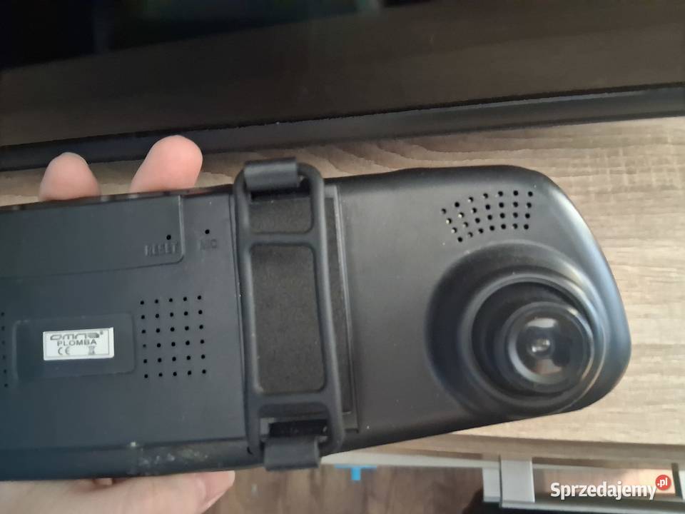 Lusterko z kamerką cofania