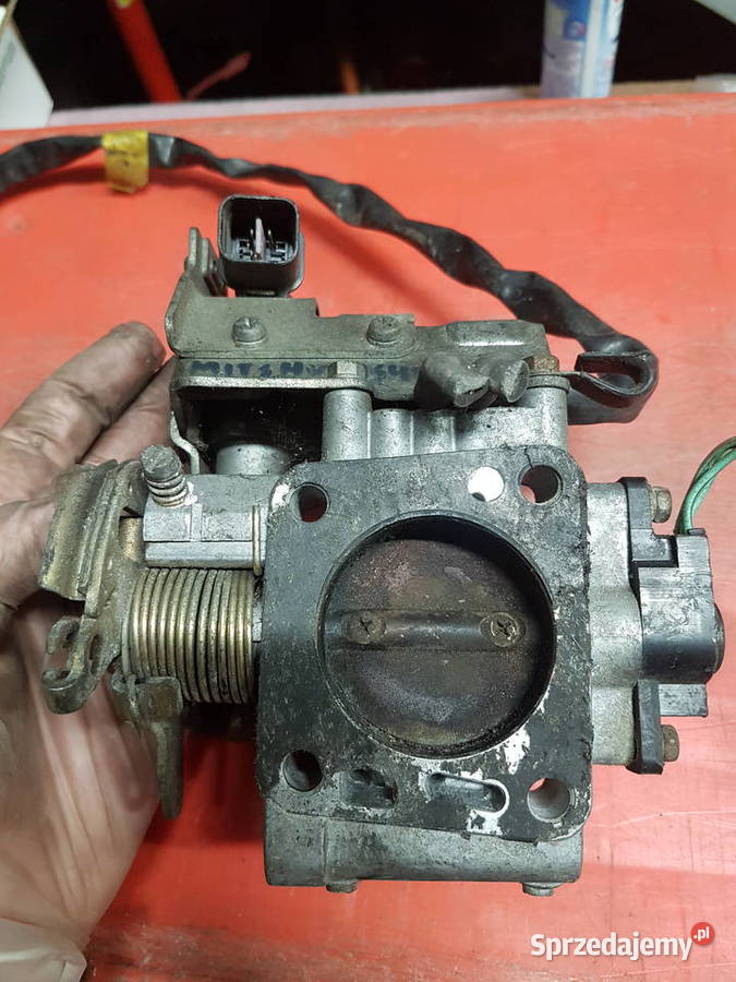 mitsubishi lance space wagon 20i przepustnica Turek