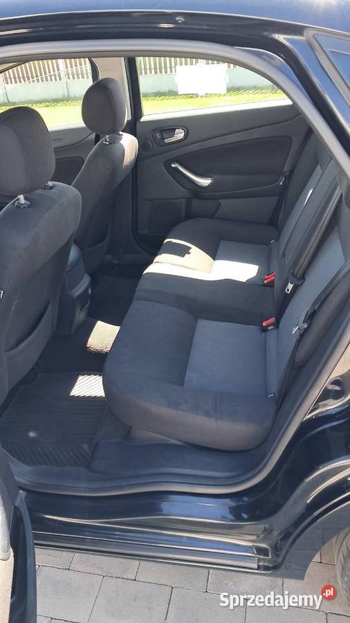 Ford Mondeo Mk4 2010r 18tdci 125 hatchback salon Wolbrom sprzedam
