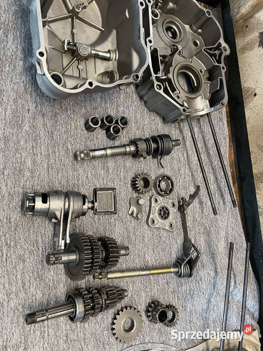 SILNIK MRF 140 REMONCIE Części i akcesoria motocyklowe sprzedam