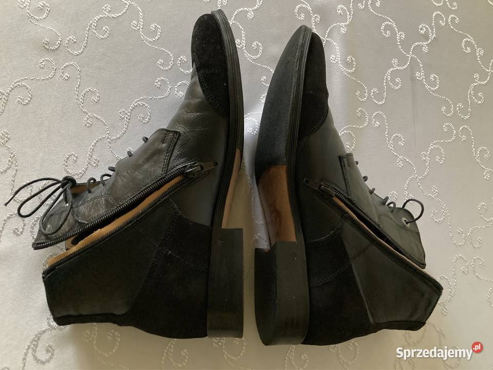 Ekskluzywne buty z zamszowymi wszywkami czerwony Czerwionka-Leszczyny