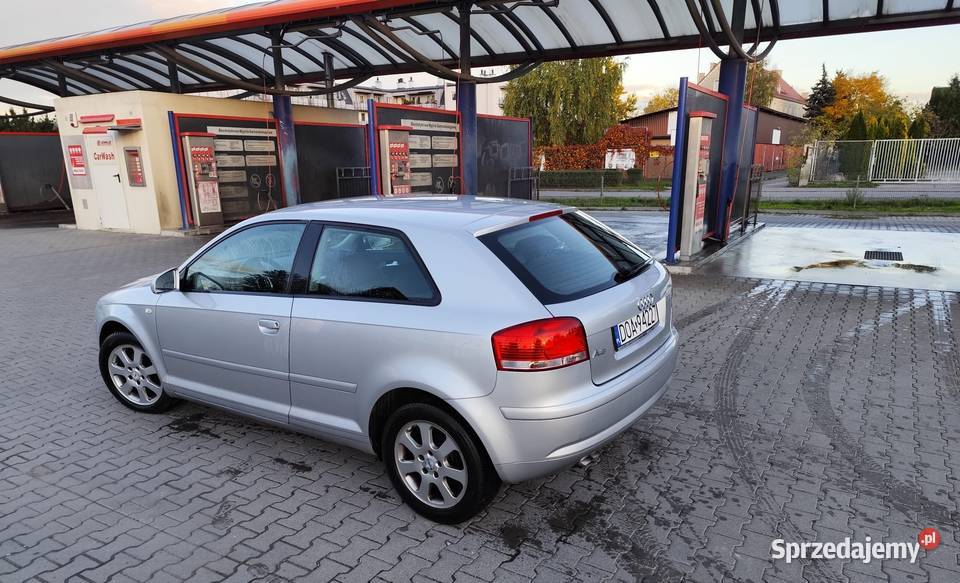 Audi A3 19 Tdi 105 3 drzwiowe srebrny metalik 2/3 A3