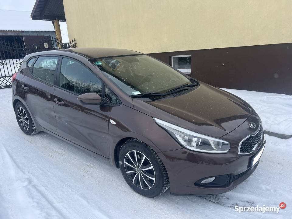 Kia Ceed II 14 Benzyna LPG 100 HB Czekoladowy brązowy Nowa Słupia sprzedam