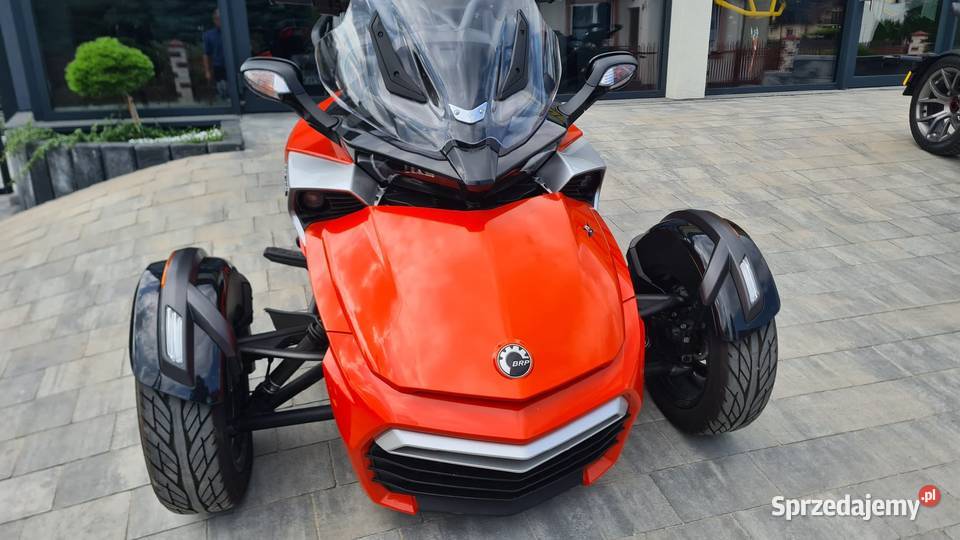używany BRP Can am Spyder F3 2015r przebieg 3185 Rok produkcji 2015 Chełmiec