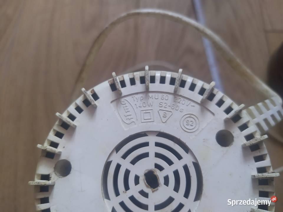 Młynek do kawy biały PRL 18 140W 220V Typ MU 60 biały Stalowa Wola