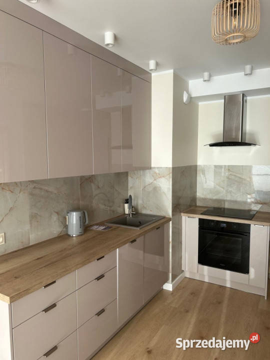 Przytulne nowe z garażem czynsz w 38m2 Warszawa