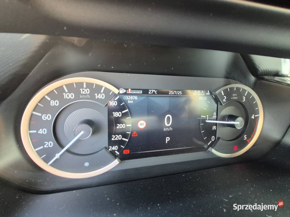 Syndyk sprzeda LAND ROVER Discovery Sport 20 204KM Discovery Sport Warszawa