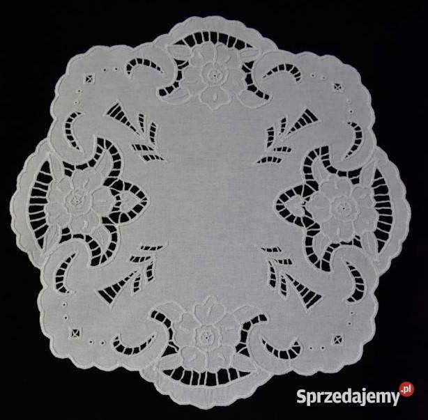 Serweta ręcznie haftowana Kalisz