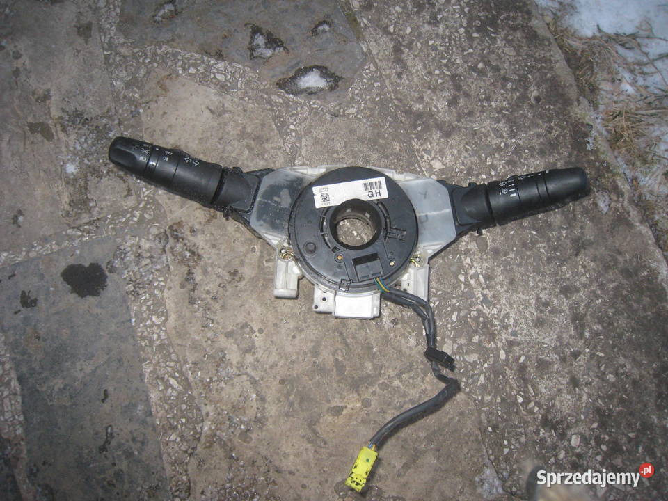 Przełącznik zespolony pająk manetki Nissan Rok produkcji 2004 Kraków