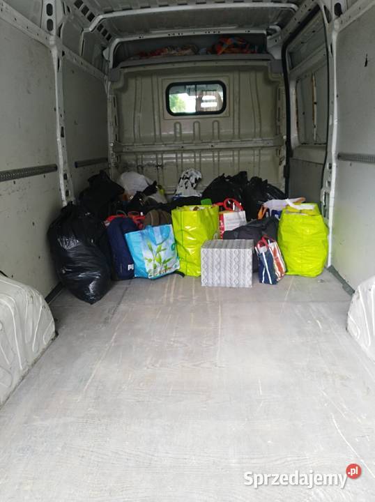 TRANSPORT PRZEPROWADZKI USŁUGI TRANSPORTOWE