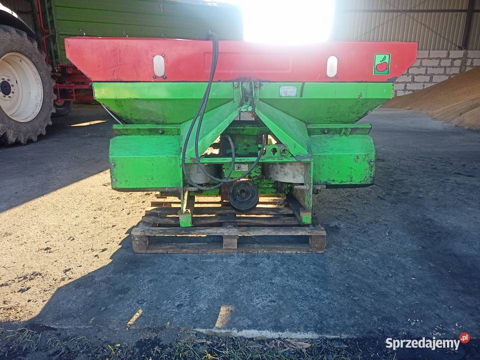 Sprzedam rozsiewacz do nawozów nieuszkodzony Rozsiewacze nawozów Górne sprzedam