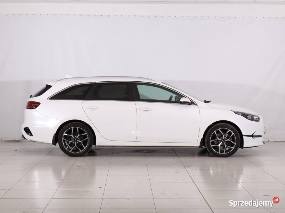 Kia Ceed 15 TGDI kamera cofania Piaseczno