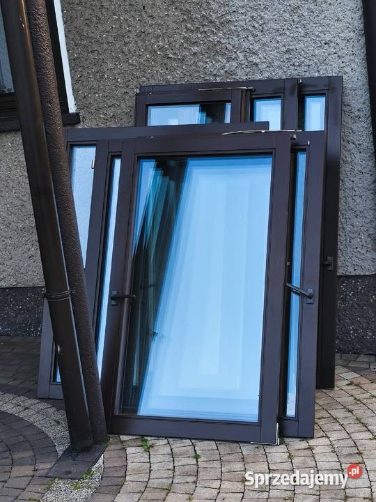 Okna bez futryn Grodzisko