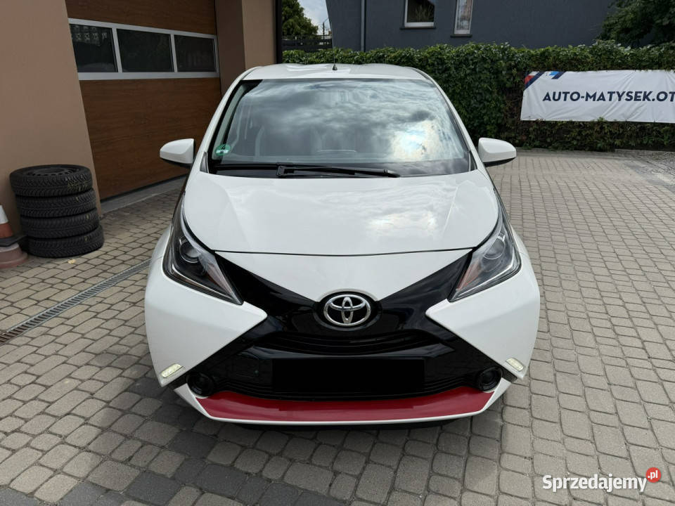 Toyota Aygo Rezerwacja II 2014 śląskie