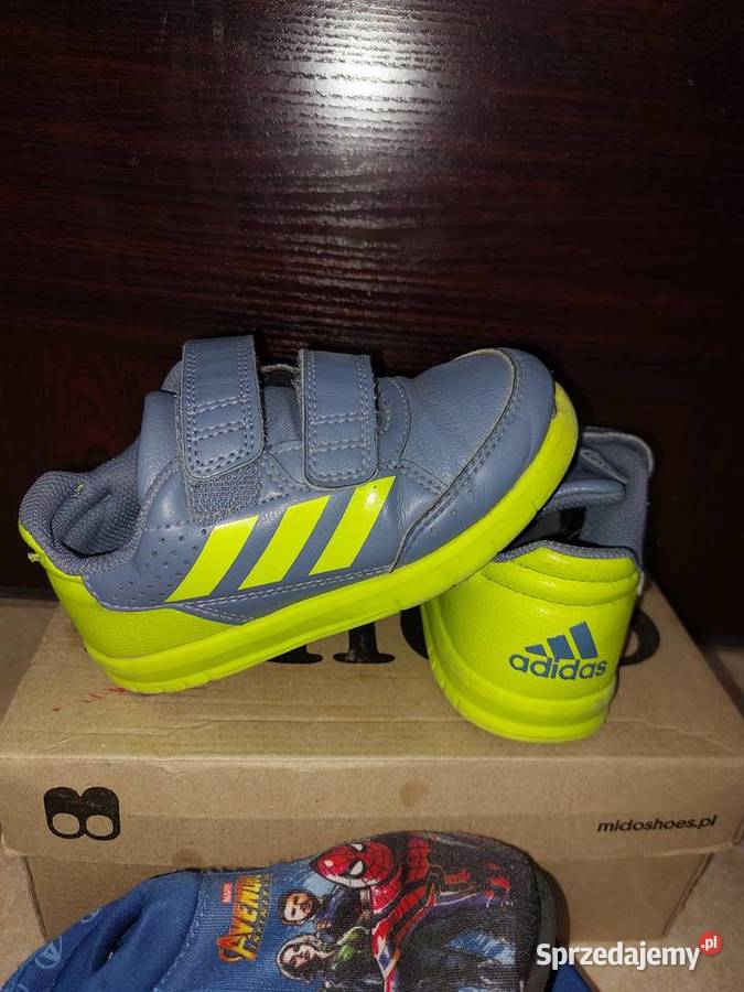 Sprzedam buty sportowe firmy adidas I kapcie Kraków sprzedam