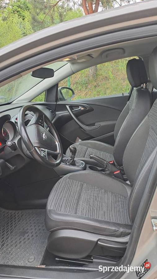 Opel Astra manualna