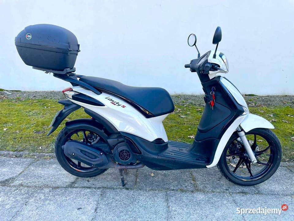 PIAGGIO LIBERTY 125 ABS 2021 R KOŁA 16 Niski podkarpackie Pilzno sprzedam