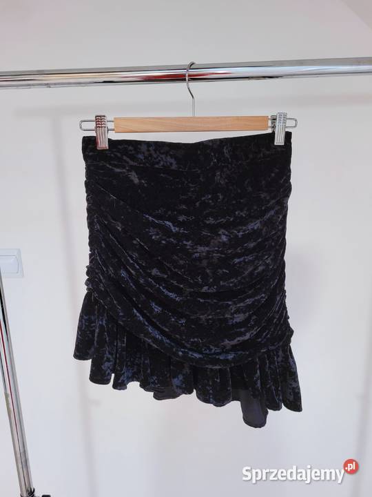 Czarna spódnica mini z falbaną Liszki sprzedam