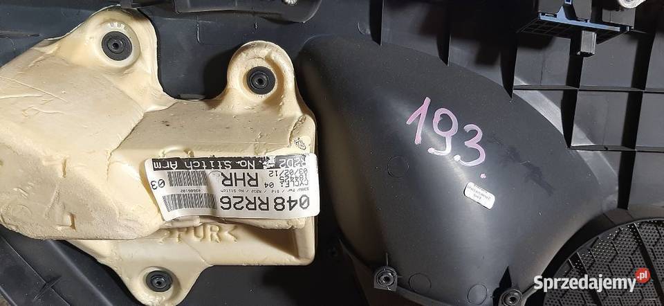 Boczek tapicerka drzwi Toyota Avensis T27 Prawy Włoszczowa