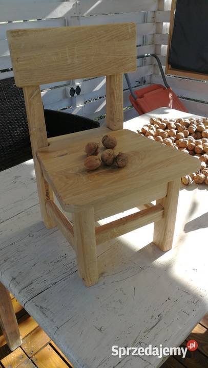 Krzesełko drewnianedębowe kilkuletniego dziecka Meble świętokrzyskie Radków